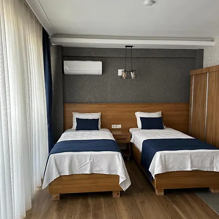 The Halcyon Hotel